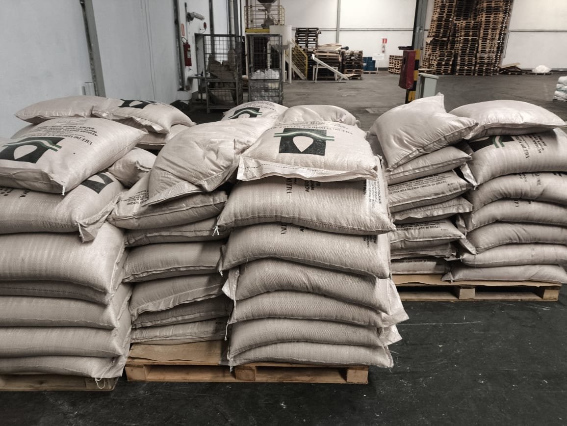 LOTE 14 - 140 Sacos de Açúcar - PROCESSO 0011072-82.2023-1ª CONT.