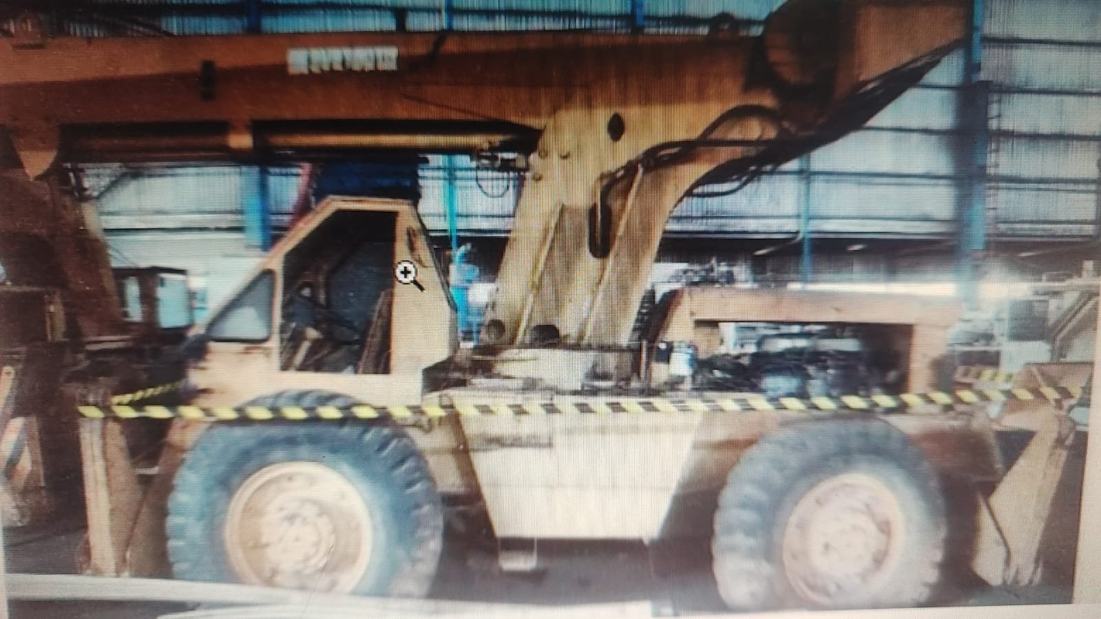 LOTE 06 - Guindaste Galion